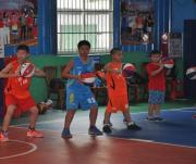 广州天河区东方新世界少儿篮球培训班