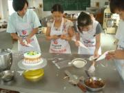 贵阳学祝寿蛋糕的学校