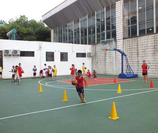 长沙天元区中小学生篮球