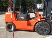 渭南临渭区学正规叉车学费