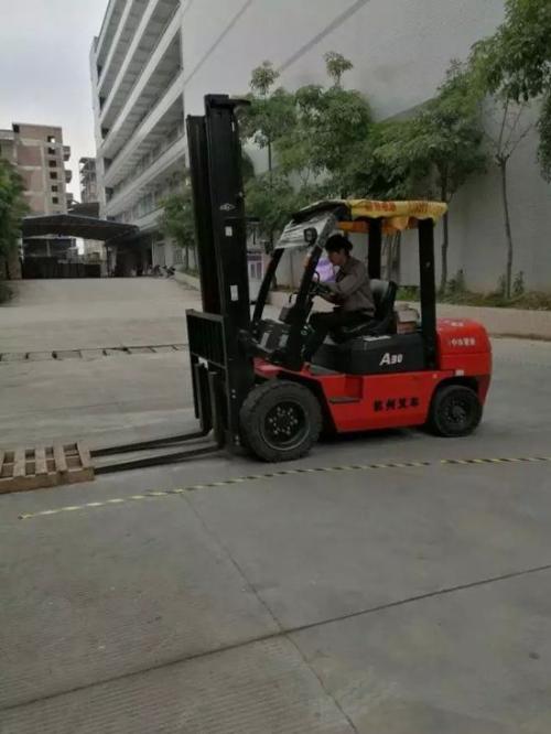 济南章丘学叉车操作证培训