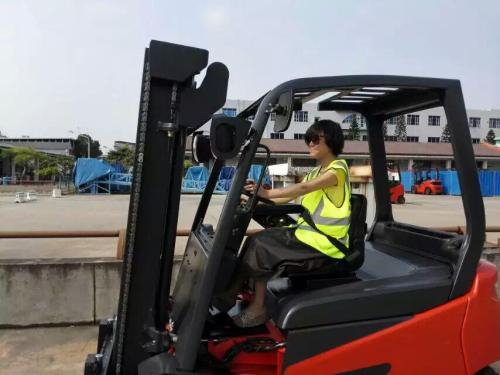 青岛莱西市叉车操作证精英班