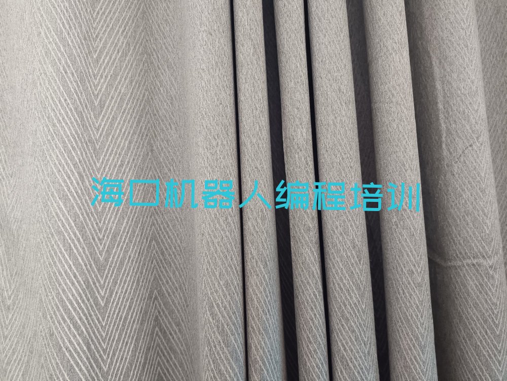 十大海口琼山区机器人编程培训学校排名名单一览排行榜排行榜