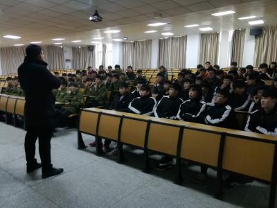 高级电工培训学校学费