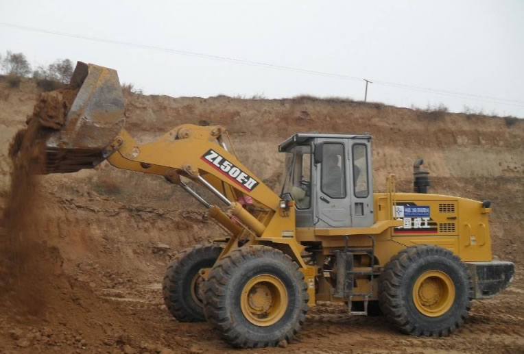 成都温江区铲车驾驶证培训报名开始了