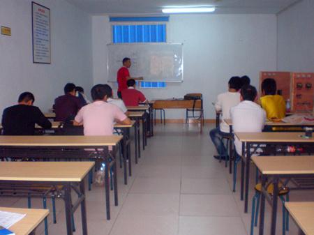 上海崇明区电工操作证短期培训