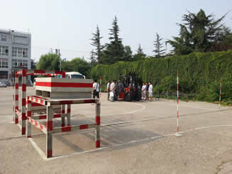 渭南临渭区正规叉车容易学么