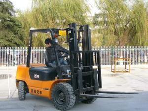 渭南临渭区叉车证培训学校