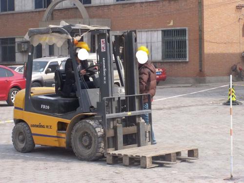 上海浦东新区叉车操作证短期培训班