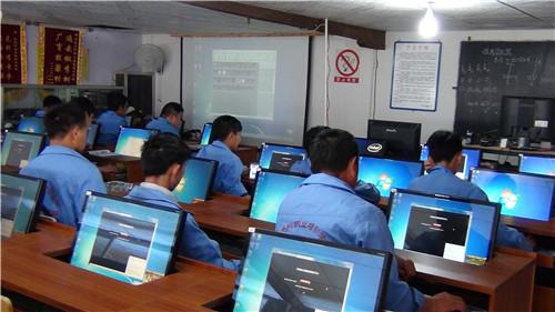 长沙芙蓉区高级电工培训要多少钱