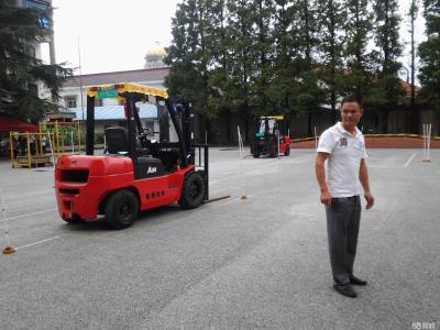北京叉车操作证培训学校