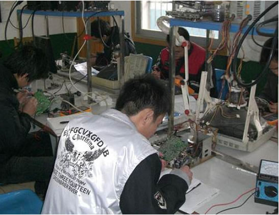 清远清城区学电脑维修去哪里学