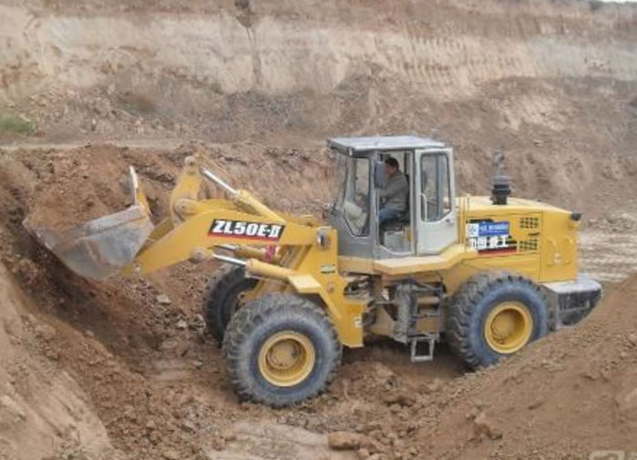 济南钢城区装载机培训费