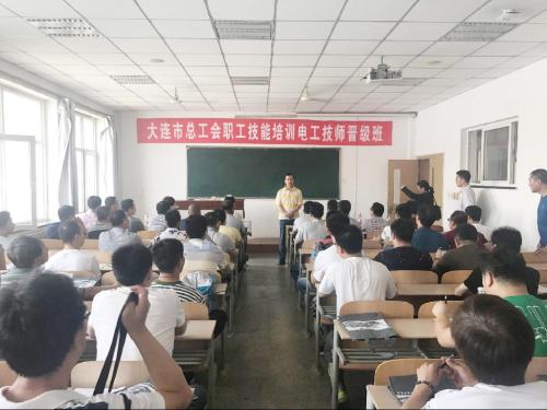 沧州肃宁县学电气焊工有前途吗